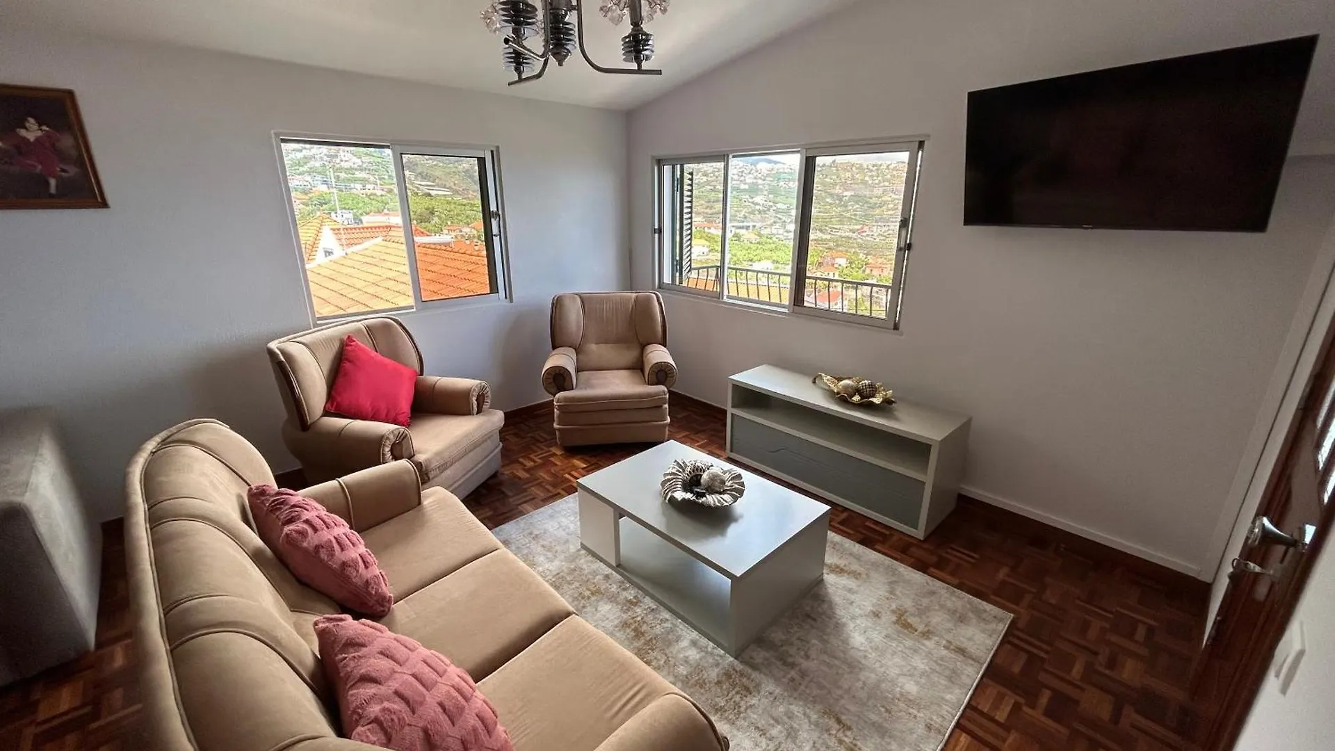 Vila Pico Da Torre Apartment 卡马拉-德洛布什